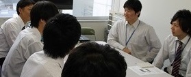 新卒採用